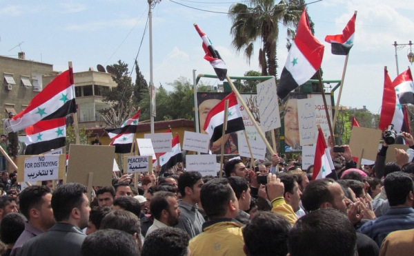 Demonstranten in Syrien, Shamsnn, Lizenz: dts-news.de/cc-by