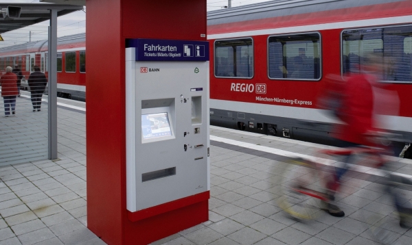 Fahrkartenautomat der Bahn, DB AG / Heiner Müller-Elsner, über dts Nachrichtenagentur