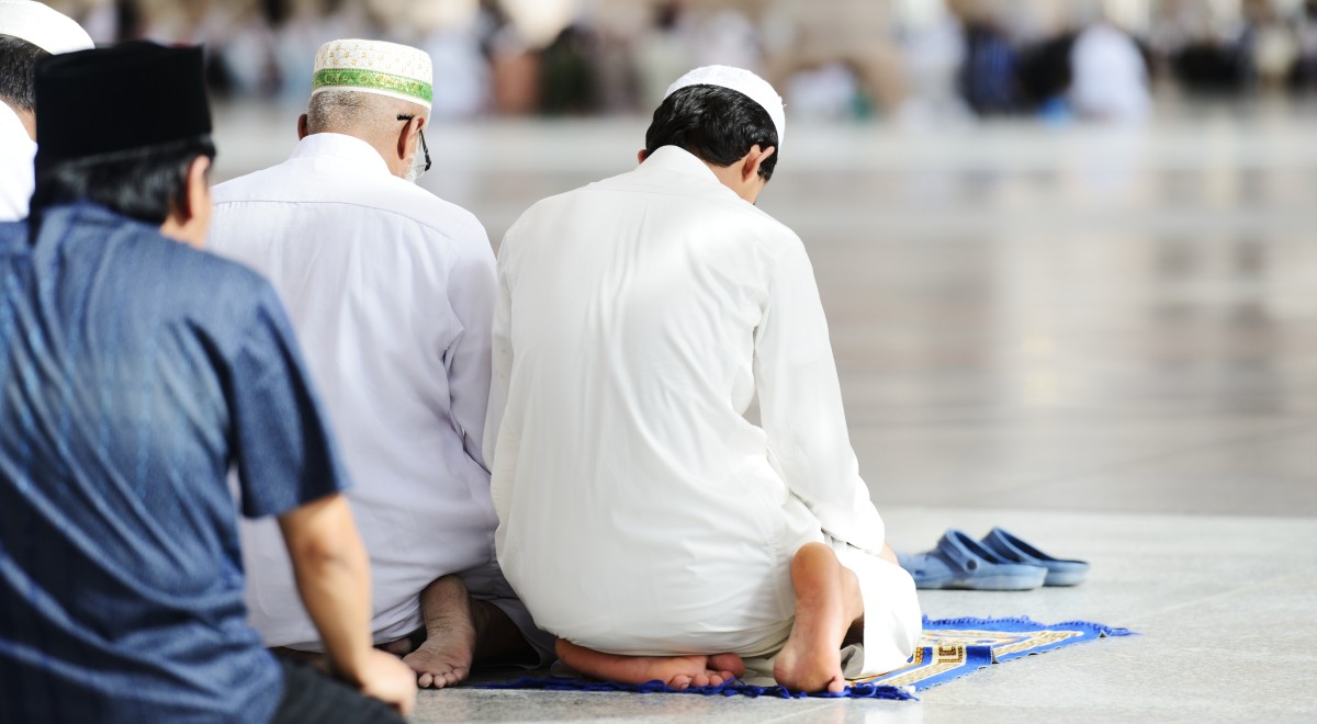 Muslime beim Beten 