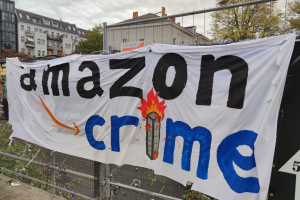 Protest gegen Amazon, über dts Nachrichtenagentur