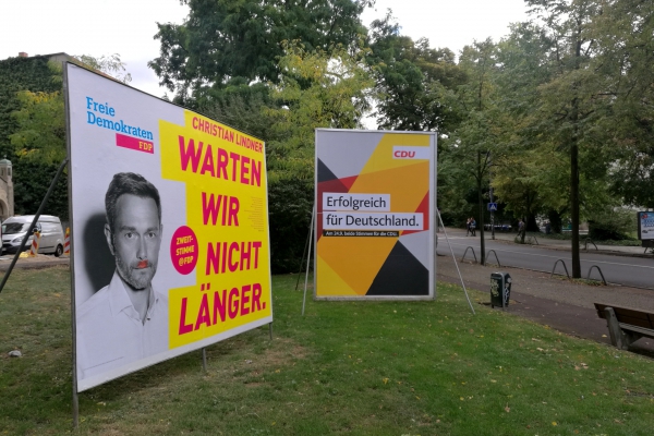 Wahlplakate von FDP und CDU, über dts Nachrichtenagentur