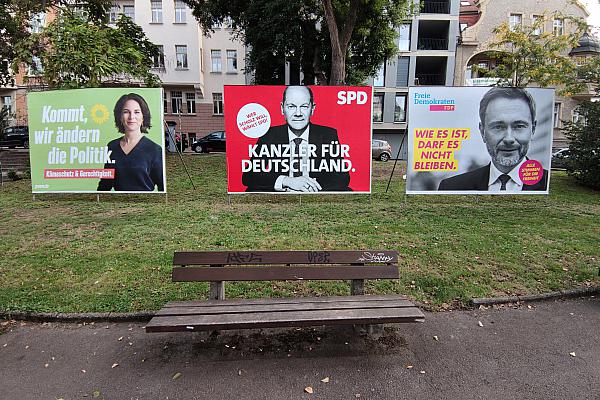 Wahlplakate von Grünen, SPD und FDP zur Bundestagswahl 2021, über dts Nachrichtenagentur
