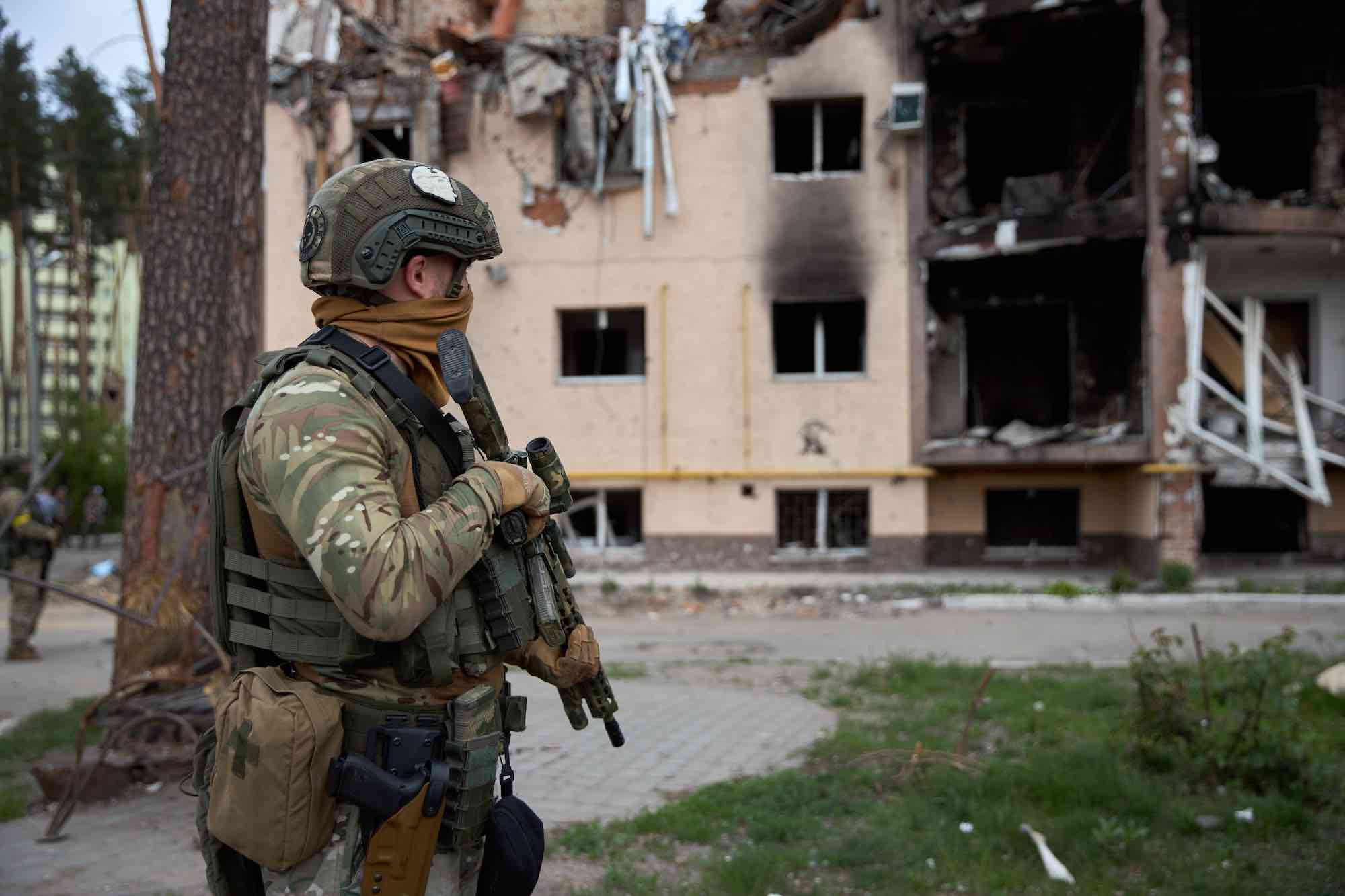 Ukraine: Soldat in Irpin 