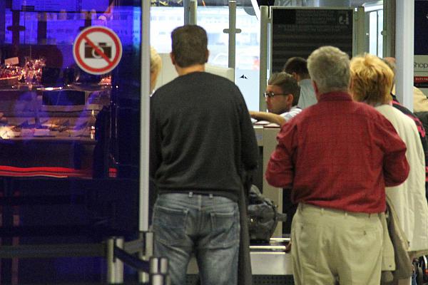 Sicherheitskontrolle am Flughafen, über dts Nachrichtenagentur