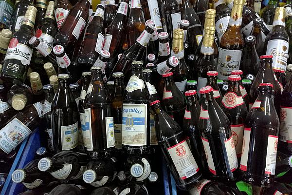 Bierflaschen, über dts Nachrichtenagentur
