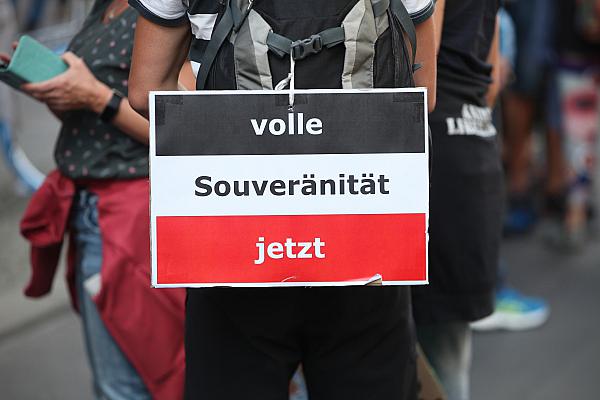 Reichsbürger bei Demo von Corona-Skeptikern am 29.08.2020, über dts Nachrichtenagentur