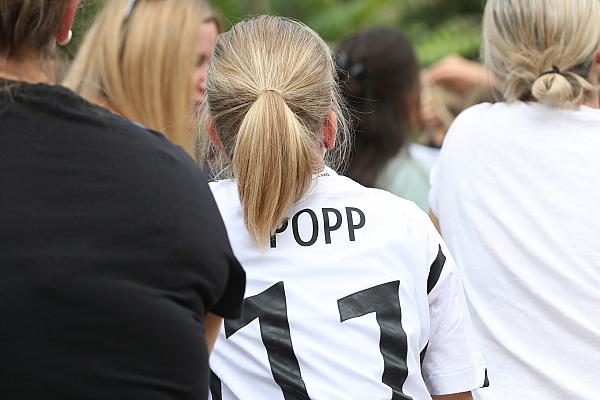 Public Viewing im Berliner Biergarten BRLO während der Frauen-Fußball-WM 2023, über dts Nachrichtenagentur