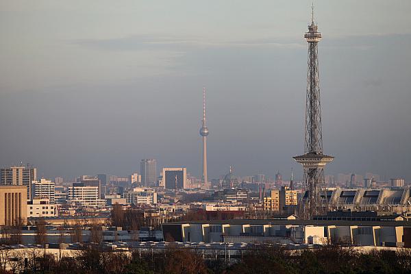Berliner Funkturm und Fernsehturm (Archiv), über dts Nachrichtenagentur