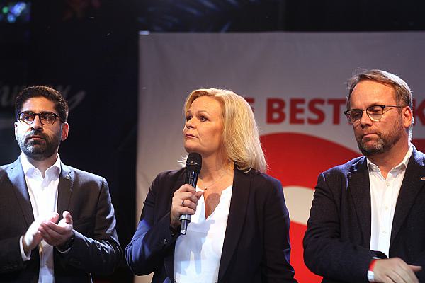 SPD-Wahlparty mit Kaweh Mansoori, Nancy Faeser, Timon Gremmels am 08.10.2023, über dts Nachrichtenagentur