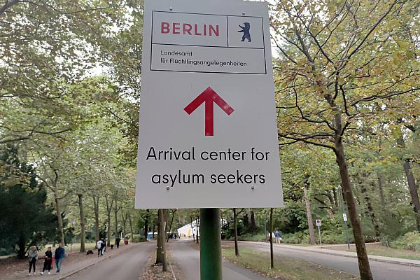 Ankunftszentrum für Flüchtlinge am 12.10.2023, über dts Nachrichtenagentur