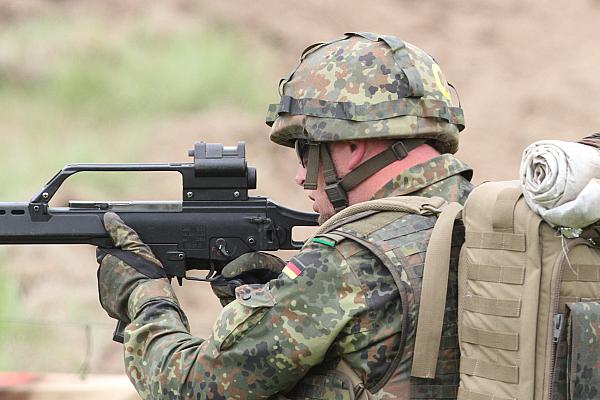Bundeswehr-Soldat mit G36 (Archiv), über dts Nachrichtenagentur