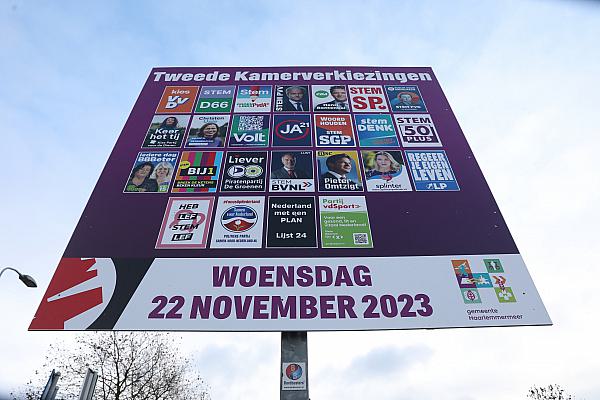 Werbung für Parlamentswahl in den Niederlanden 2023 am 21.11.2023, über dts Nachrichtenagentur