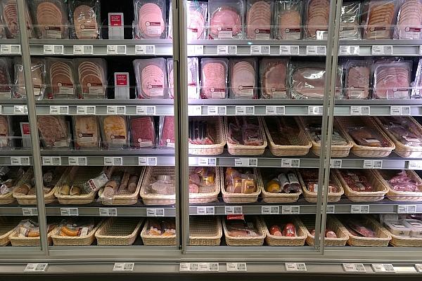 Fleisch und Wurst im Supermarkt (Archiv), via dts Nachrichtenagentur