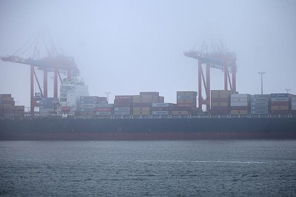 Containerschiff in Wilhelmshaven (Archiv), via dts Nachrichtenagentur
