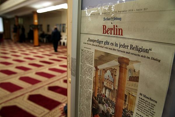 Zeitungsausschnitt über Hassprediger in einer Berliner Moschee (Archiv), via dts Nachrichtenagentur
