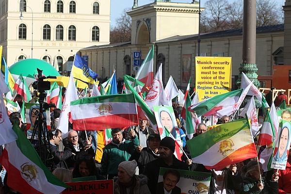 Protest gegen Iran vor Münchner Sicherheitskonferenz (Archiv), via dts Nachrichtenagentur