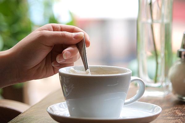 Eine Tasse Kaffee in einem Café (Archiv), via dts Nachrichtenagentur