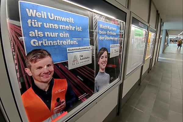 Stellenanzeige für die Autobahn GmbH (Archiv), via dts Nachrichtenagentur