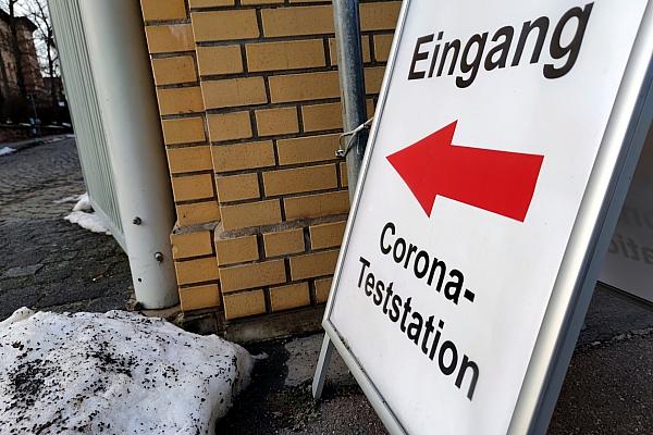 Corona-Teststation (Archiv), via dts Nachrichtenagentur