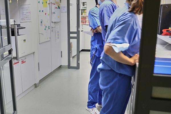 Medizinisches Personal in einem Krankenhaus (Archiv), via dts Nachrichtenagentur